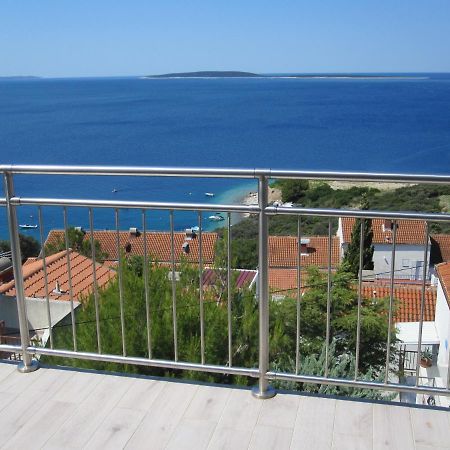 Appartamento Apartman Zaglav Martinšćica Esterno foto