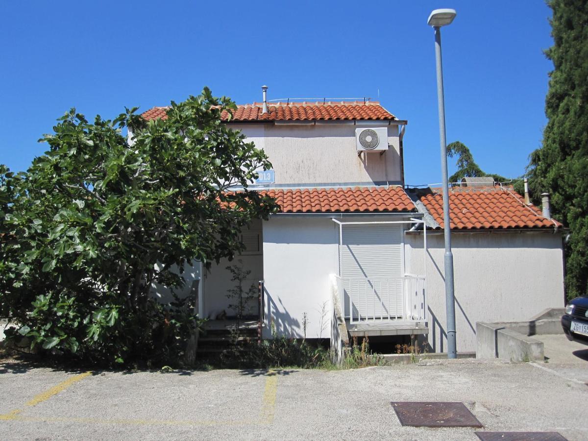 Appartamento Apartman Zaglav Martinšćica Esterno foto
